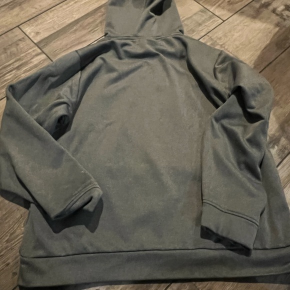 Youth XL Under Armour Hoodie - Picture 3 of 4